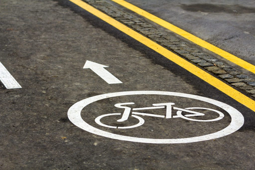 cycle lane line markings